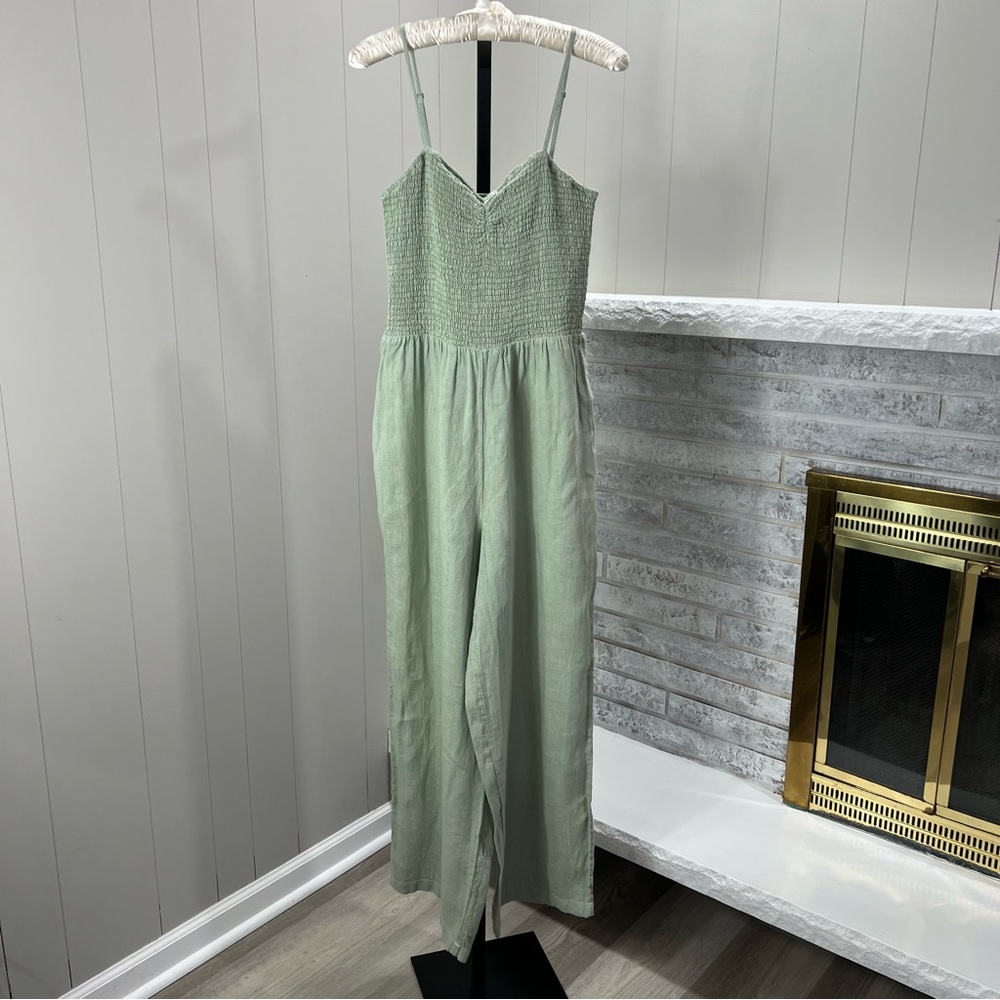 Faherty Mandy Smocked Linen Sleeveless Wide Leg Desert Sage Green Jumpsuit S